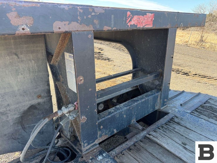 2007-fontaine-low-bed-trailer-image-18