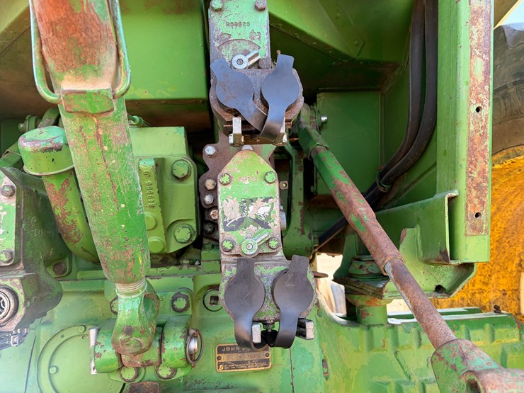 john-deere-4230-image-13