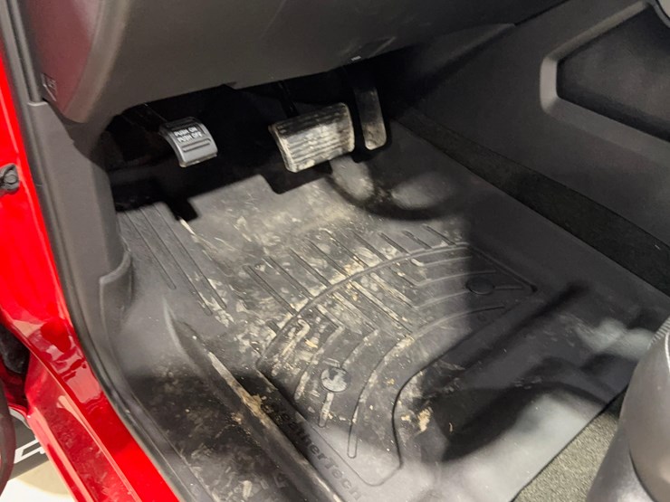 2018-chevrolet-silverado-1500-ltz-image-26