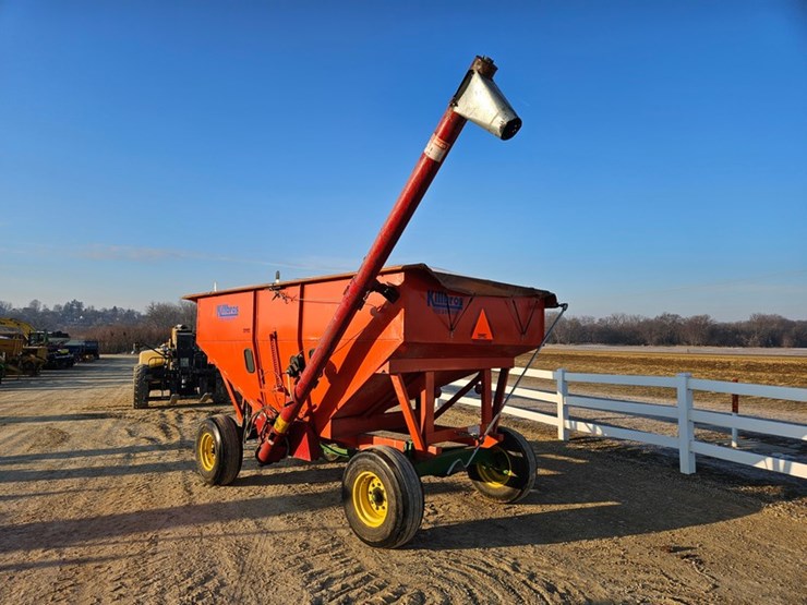 john-deere-1075-image-3