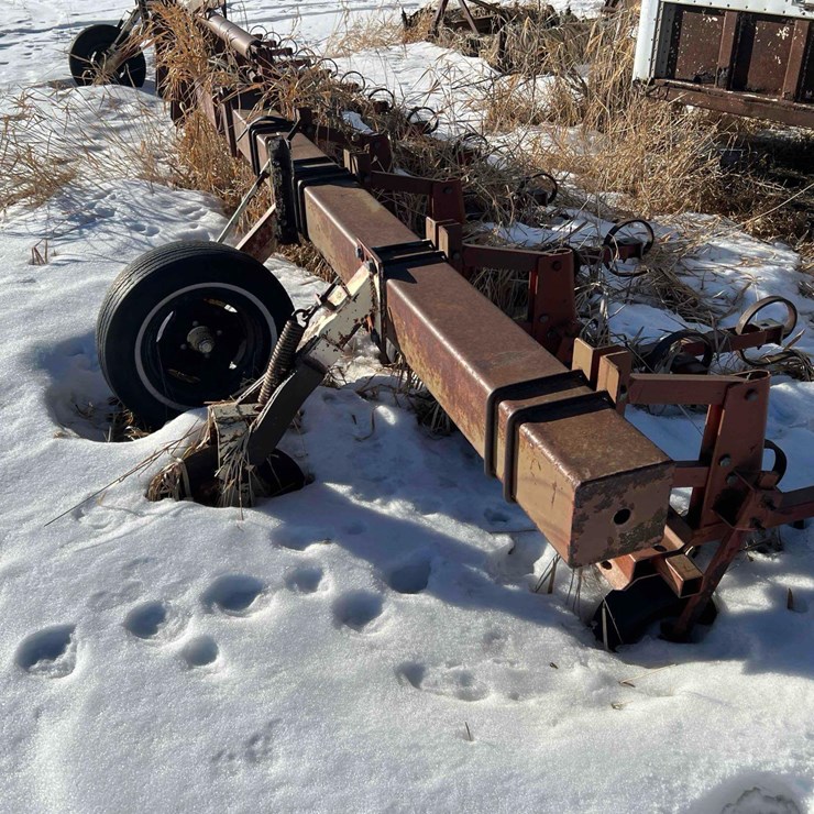 2010 Watco Row Crop Cultivator