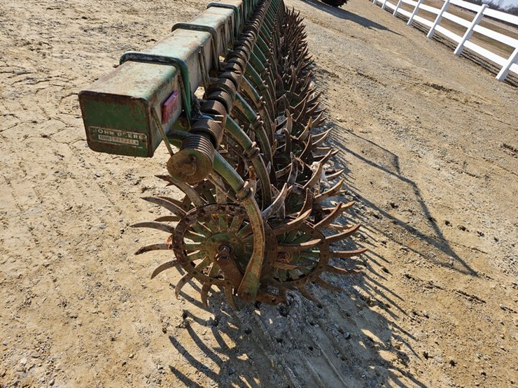 john-deere-400-image-11