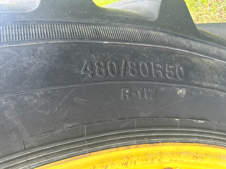 john-deere-8285r-image-5