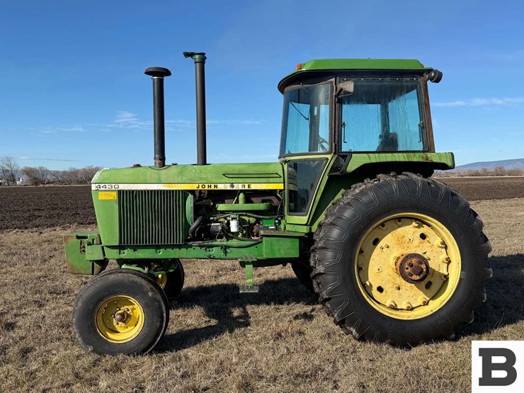 1976-john-deere-4430-image-3