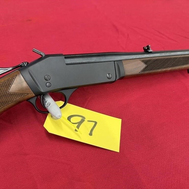 Henry Model H015-243 .243 Rifle