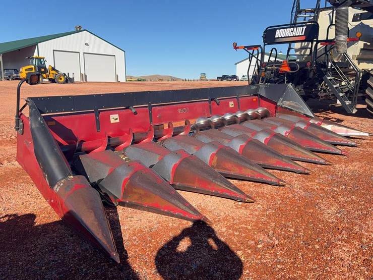 case-1083-corn-header-image-1