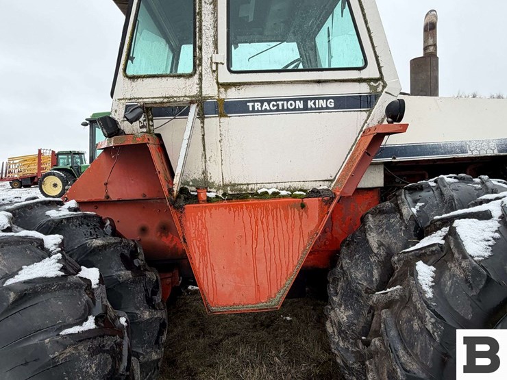 case-2670-tractor-image-25