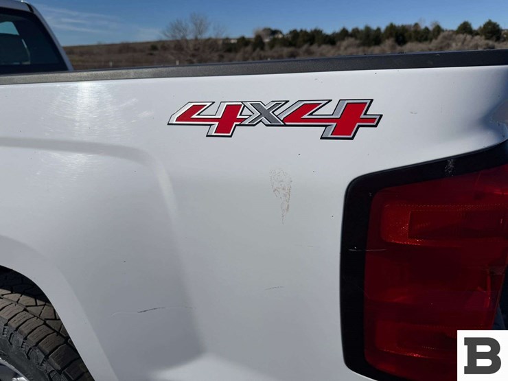 2016-chevrolet-silverado-1500-image-16