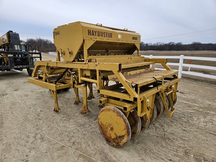 haybuster-8000-image-3