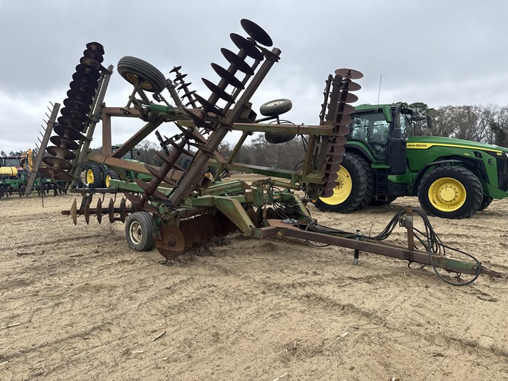 john-deere-630-image-3