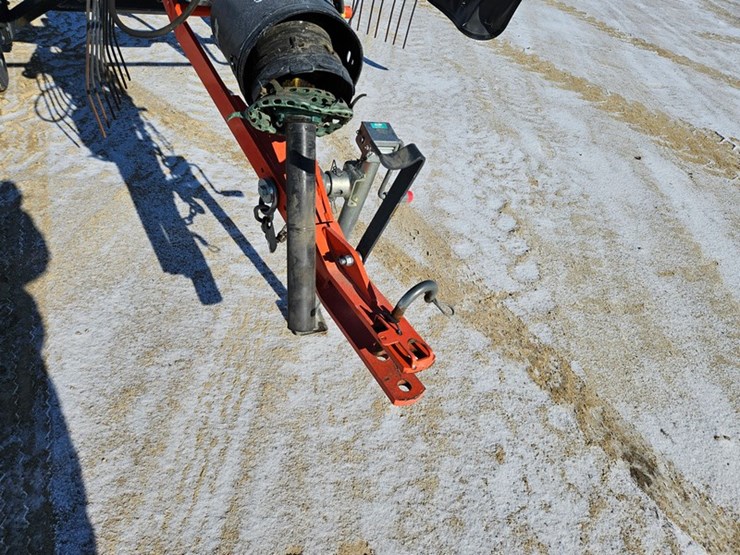 2020-kubota-ra1042t-image-9