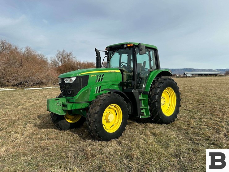 2014-john-deere-6140m-image-1