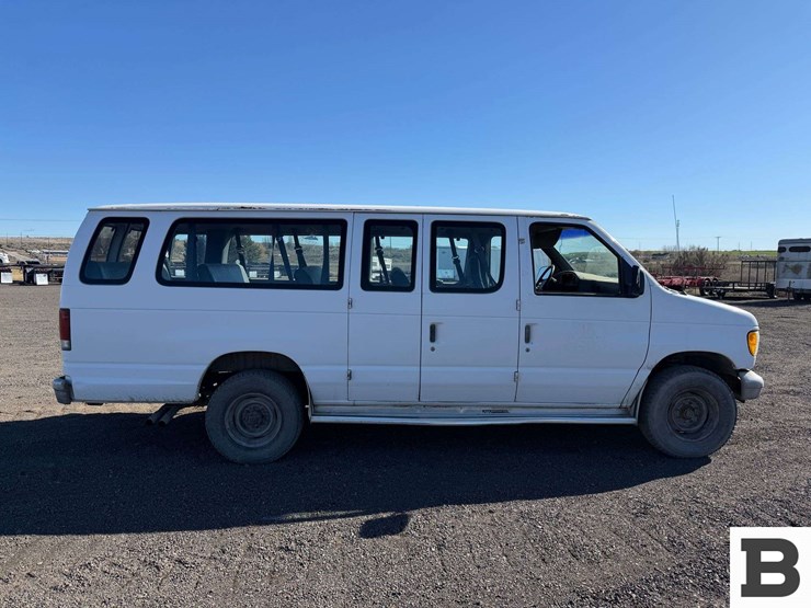 1996-ford-econoline-350-image-6