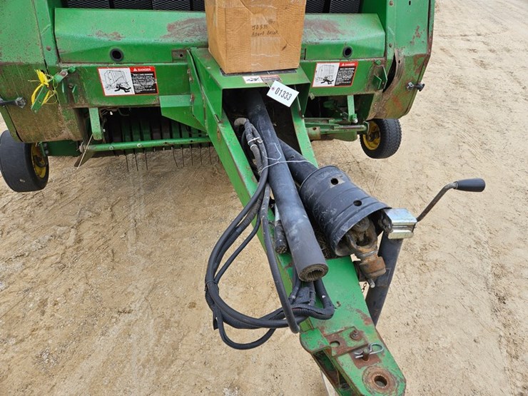 john-deere-535-image-11