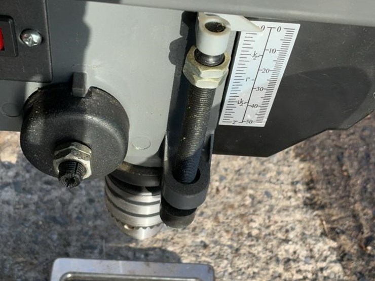 #269-•-central-machinery-5-speed-bench-drill-press-image-17