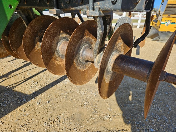 john-deere-714-image-10