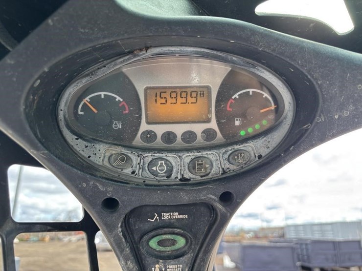 2018-bobcat-t770-image-12