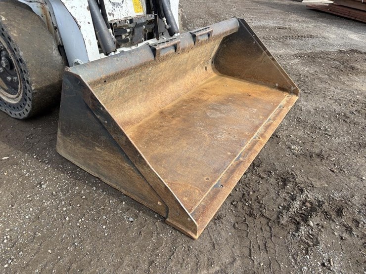 2021-bobcat-s590-image-3