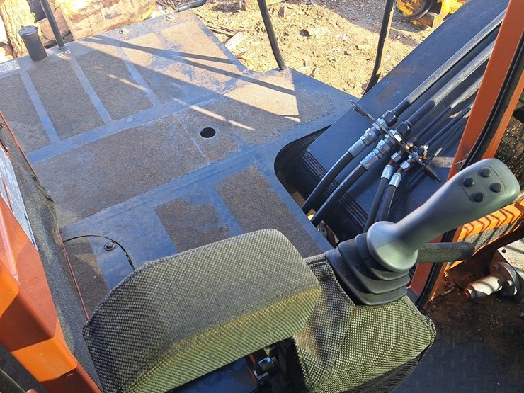 2020-barko-595b-image-16