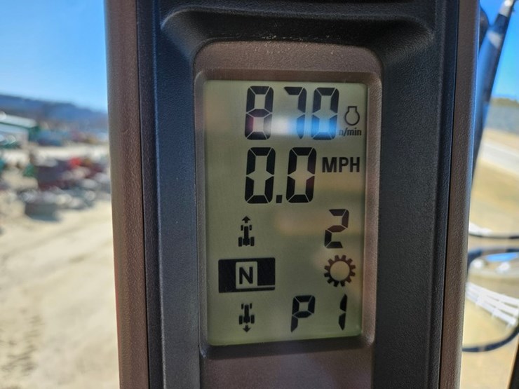 case-ih-375-image-35