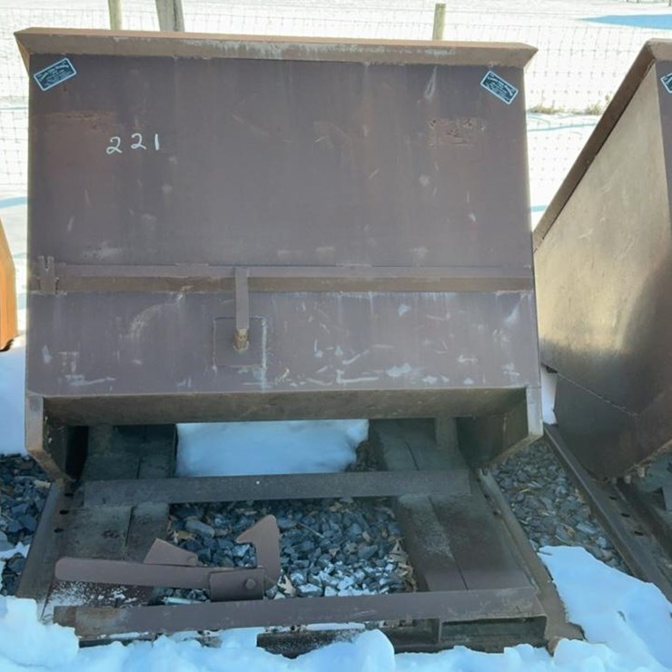 #221 • Self Dumping Hopper