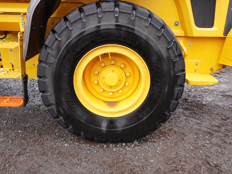 2022-volvo-l60h-image-43