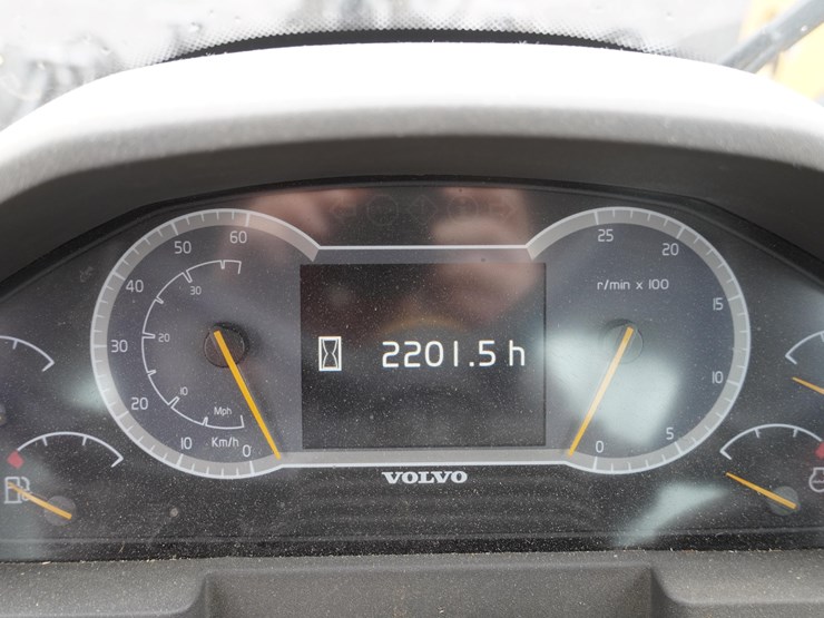 2022-volvo-l60h-image-16