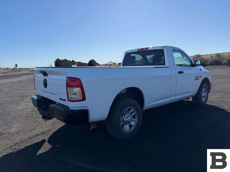 2014-dodge-2500-image-6