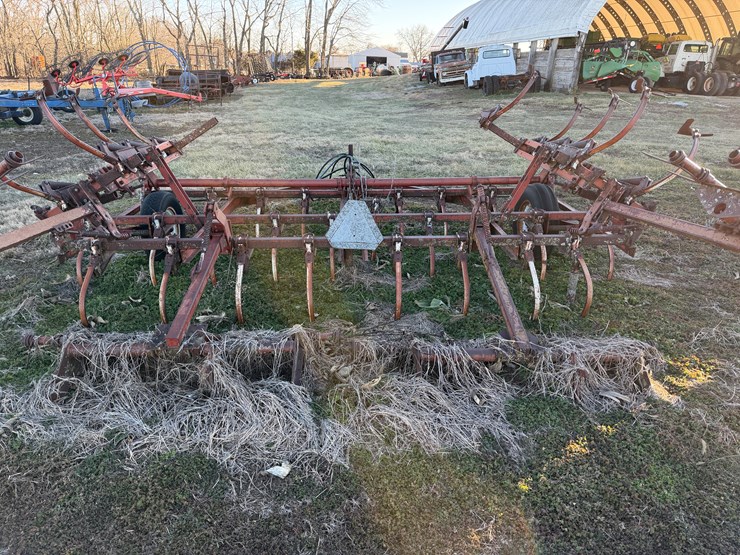 international-45-image-4