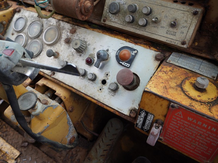 caterpillar-930-image-20