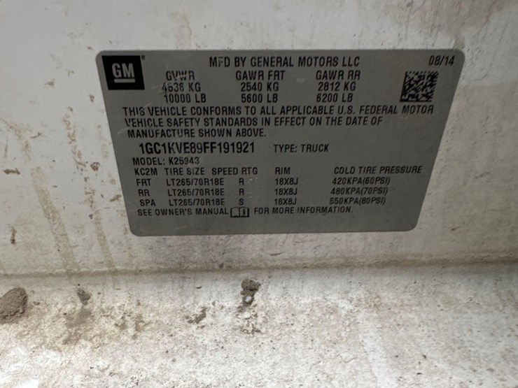 2015-chevrolet-silverado-2500-image-15