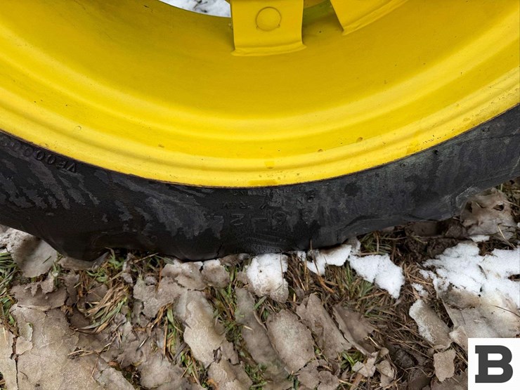 john-deere-6300-image-12