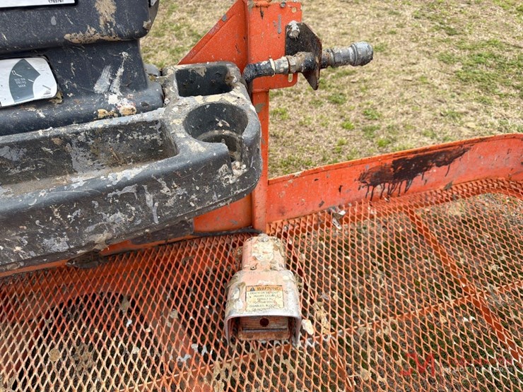 2012-jlg-600aj-image-11