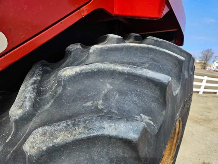 international-1586-image-40