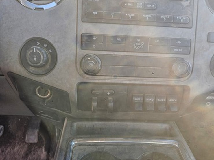 2012-ford-f350-image-18