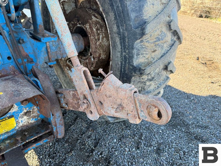 ford-tractor-image-32