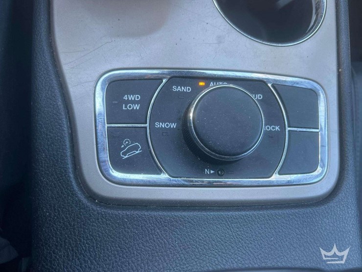 2014-jeep-grand-cherokee-image-20