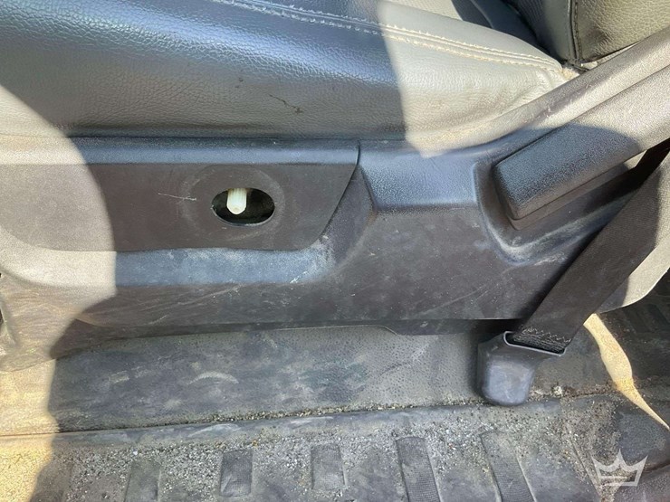 2015-ford-f550-image-12