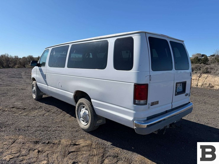 1999-ford-econoline-350-image-4