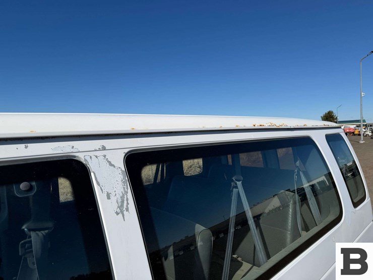 1996-ford-econoline-350-image-14