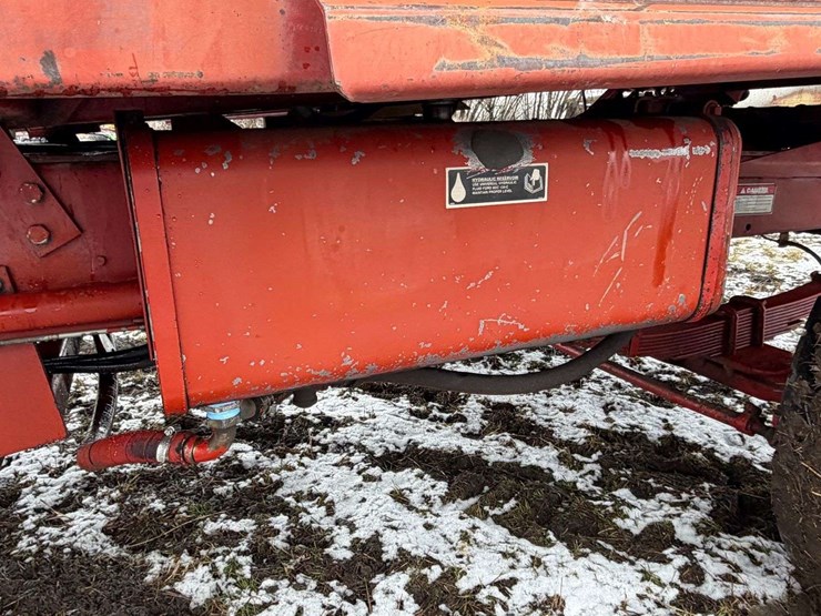 new-holland-1095-image-26