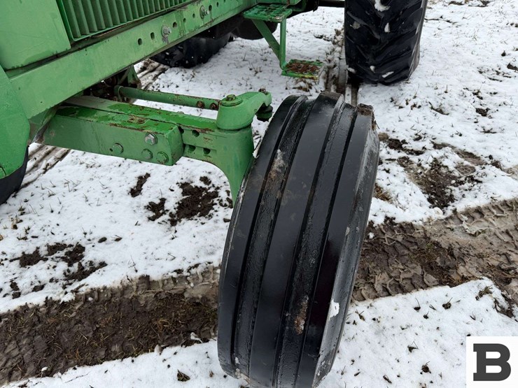 john-deere-4230-image-10