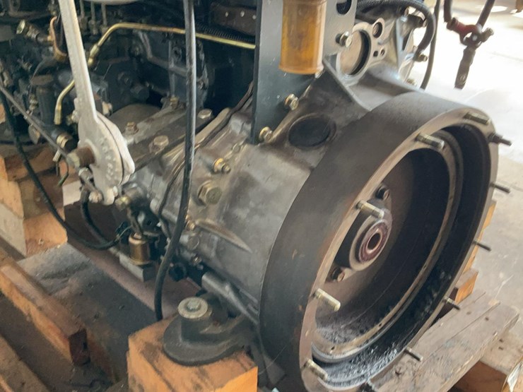 #241-•-mitsubishi-14-t-power-unit-image-11