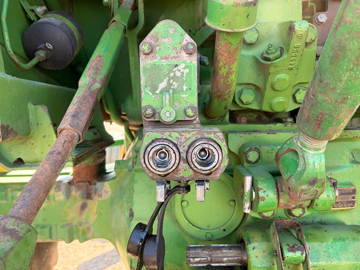 john-deere-4230-image-12