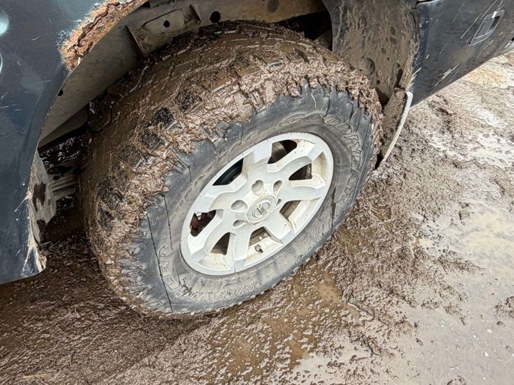 2004-nissan-titan-image-11