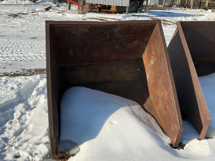 #224-•-self-dumping-hopper-image-5