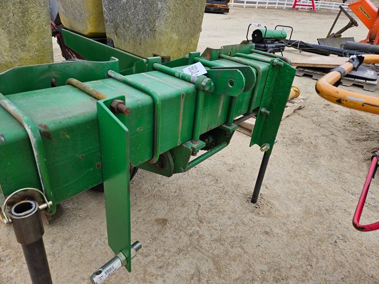 john-deere-7300-image-9