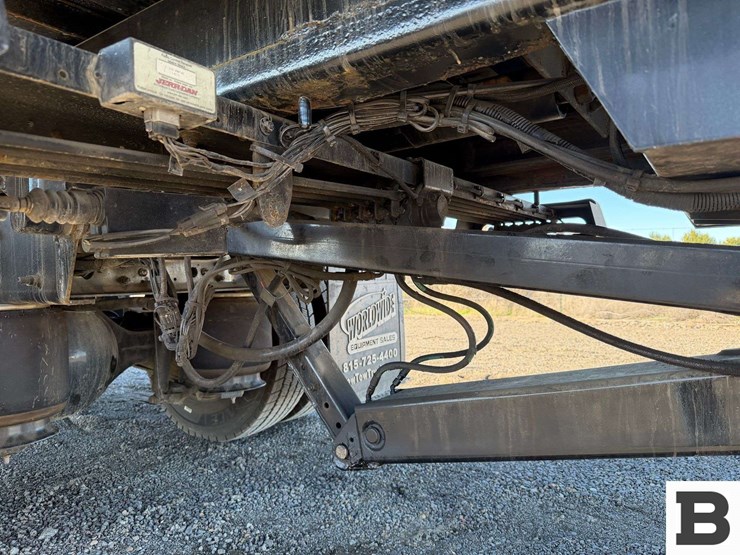 2010-international-durastar-4400-image-27