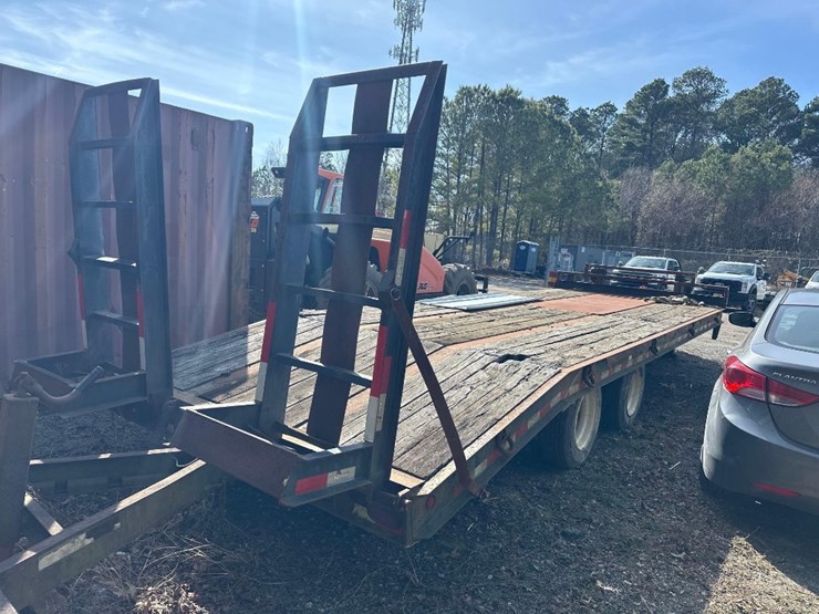 2014-kaufman-8x25ft-tandem-axle-equipment-trailer-image-5