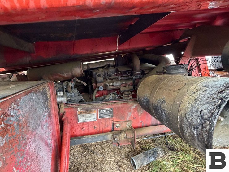 new-holland-1095-image-8